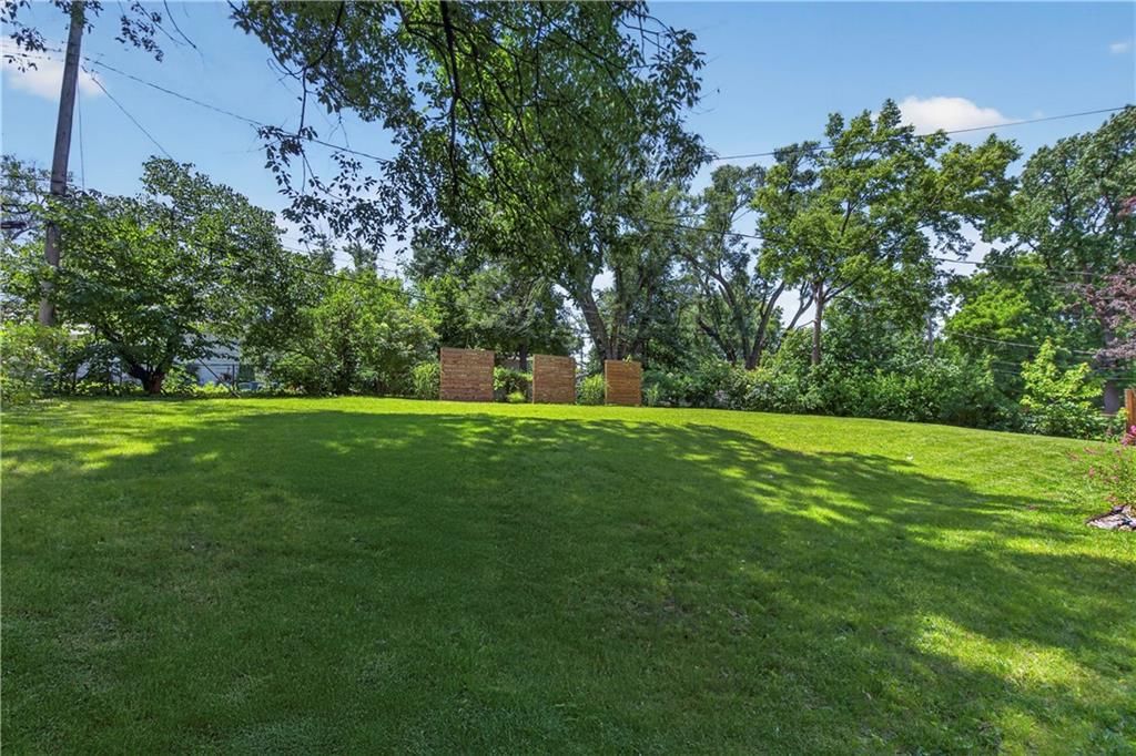 5715 W 78th Terrace — photo 32
