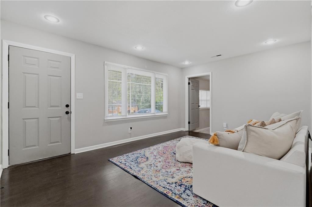10515 Palmer Avenue — photo 4