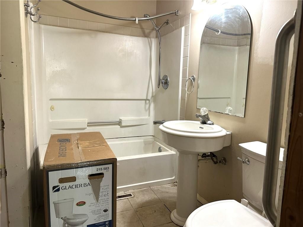 1618 E Glenn Drive — photo 16