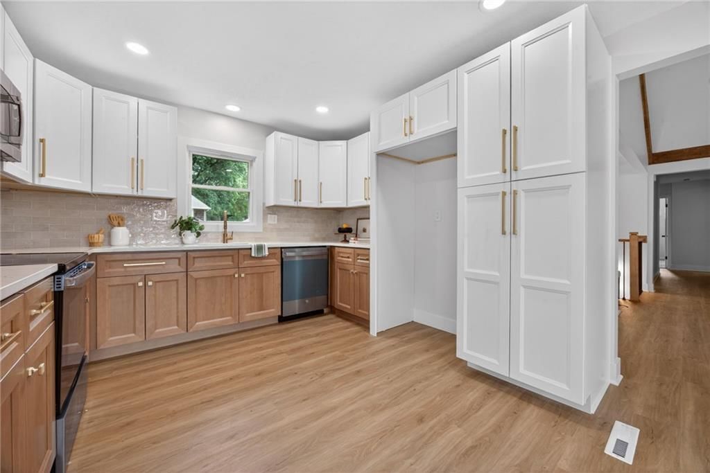 608 SW Montgomery Street — photo 11