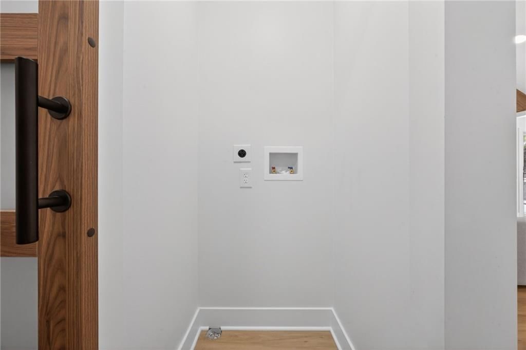 608 SW Montgomery Street — photo 21