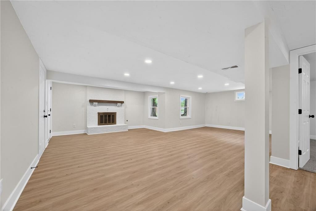 608 SW Montgomery Street — photo 31