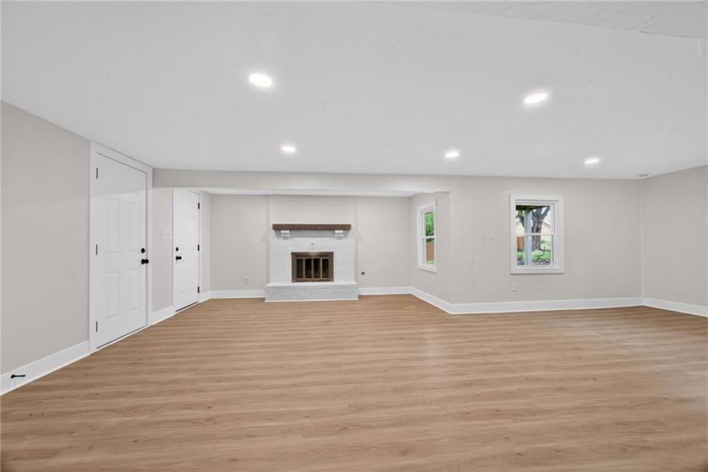 608 SW Montgomery Street — photo 32