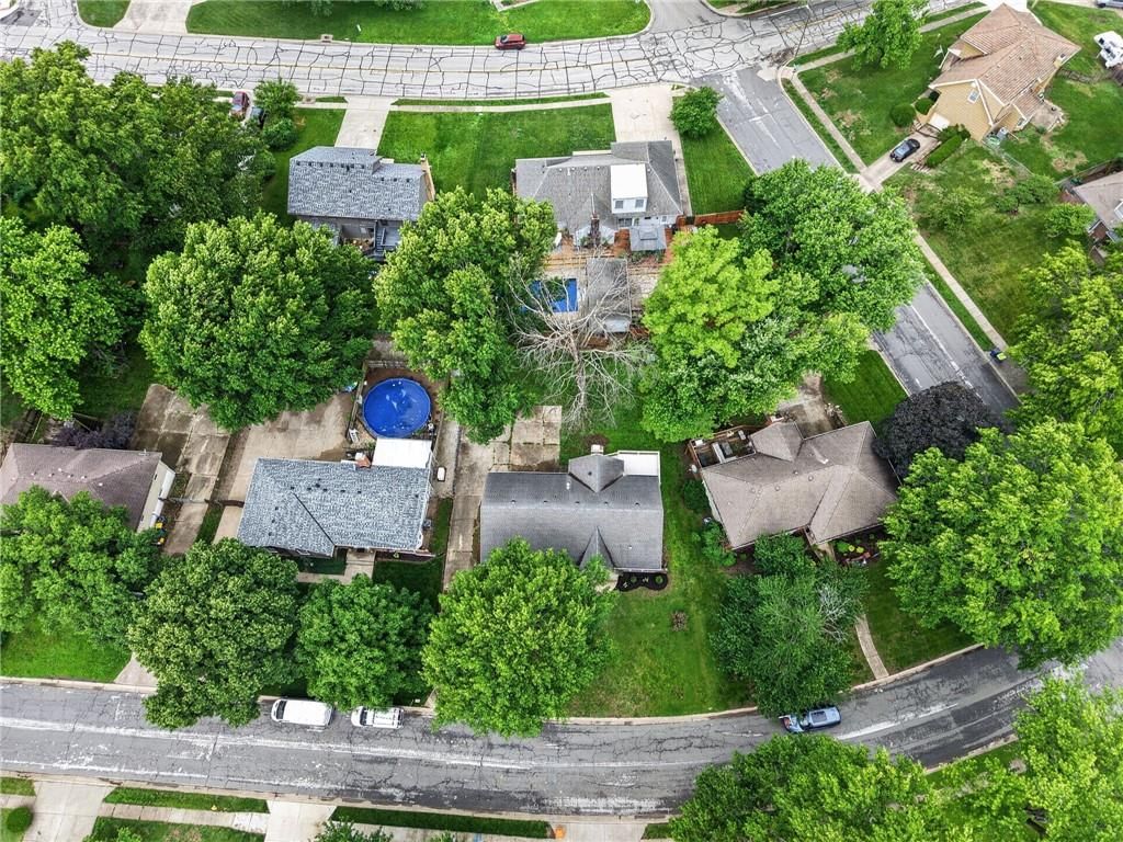 608 SW Montgomery Street — photo 42
