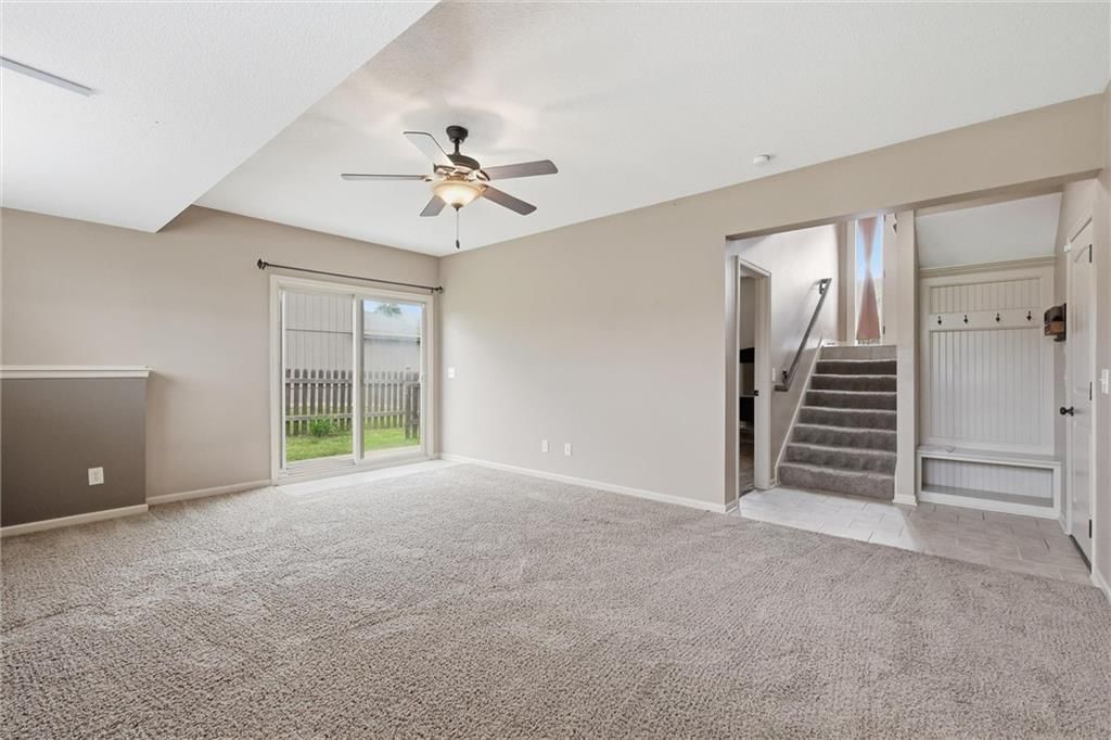 11208 N Manchester Avenue — photo 35