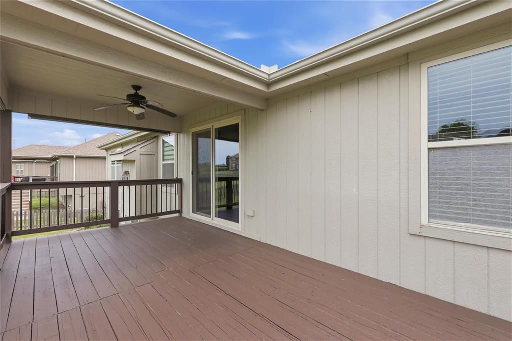 11208 N Manchester Avenue — photo 40
