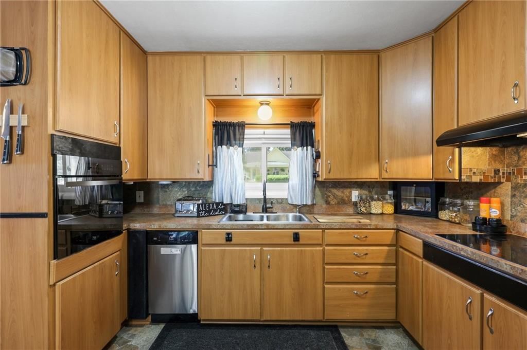 1449 S Ransom Street — photo 15