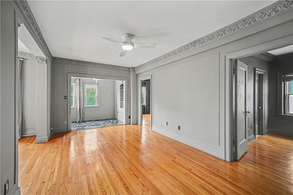 311 E Emanuel Cleaver Boulevard — photo 5