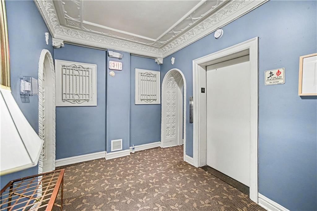 311 E Emanuel Cleaver Boulevard — photo 21