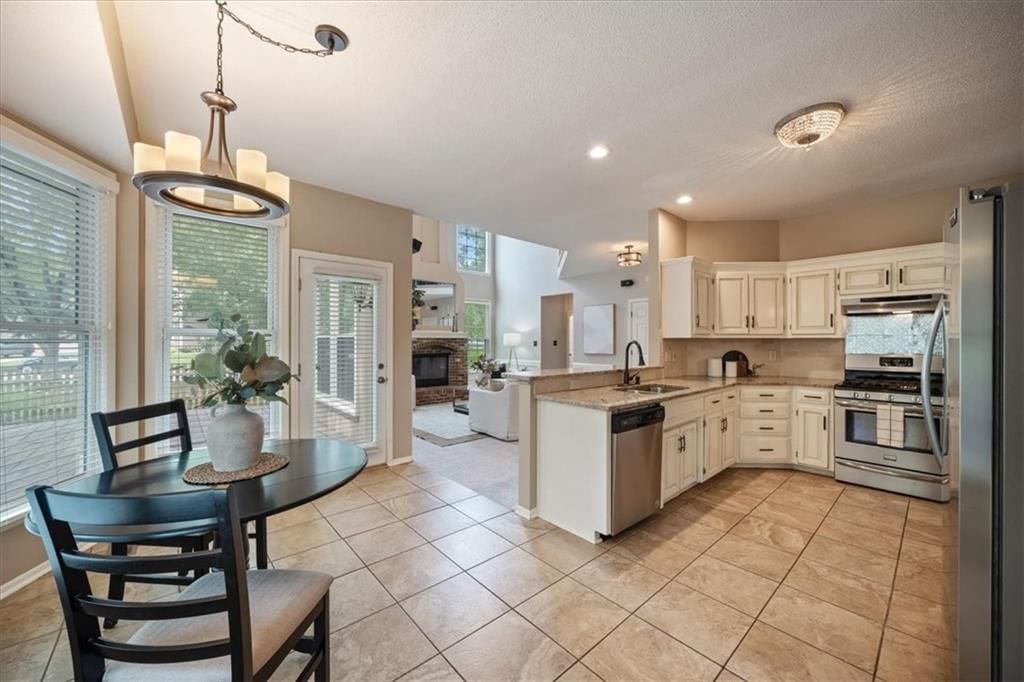 13222 Benson Street — photo 17