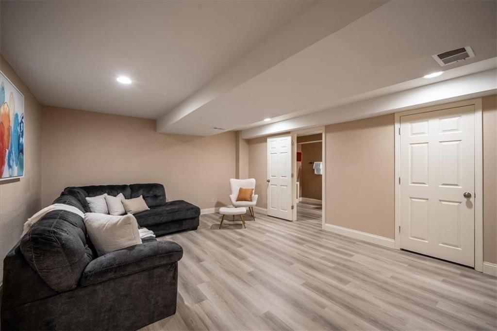 13222 Benson Street — photo 40
