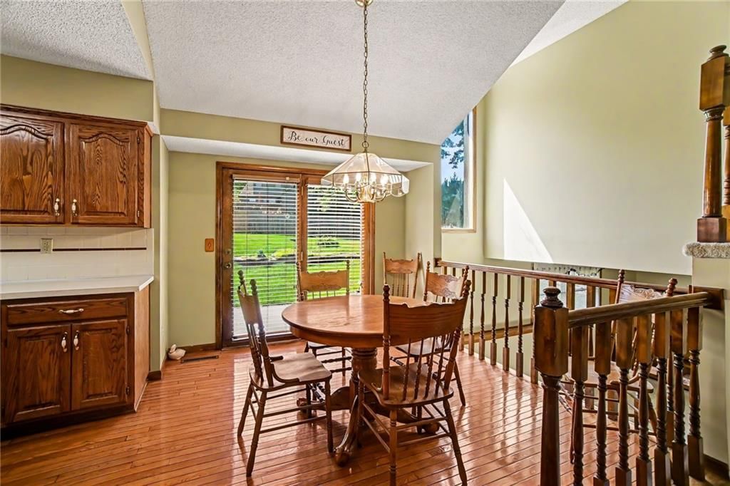 916 NW Heatherwood Drive — photo 7