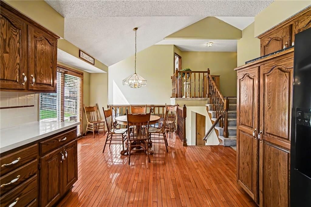 916 NW Heatherwood Drive — photo 10