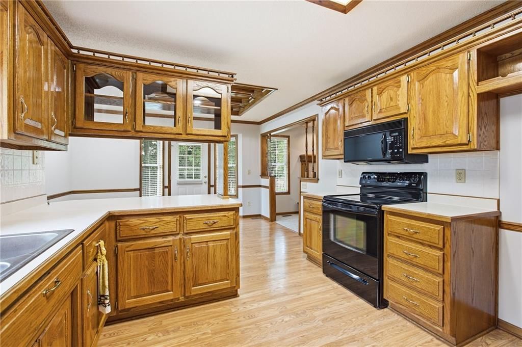 102 W Sierra Drive — photo 20