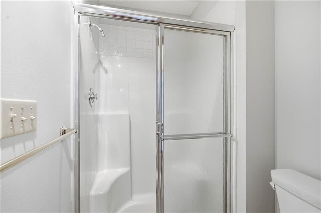 102 W Sierra Drive — photo 31