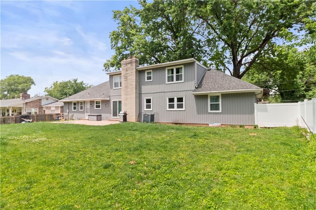 407 NW O'Brien Road — photo 27
