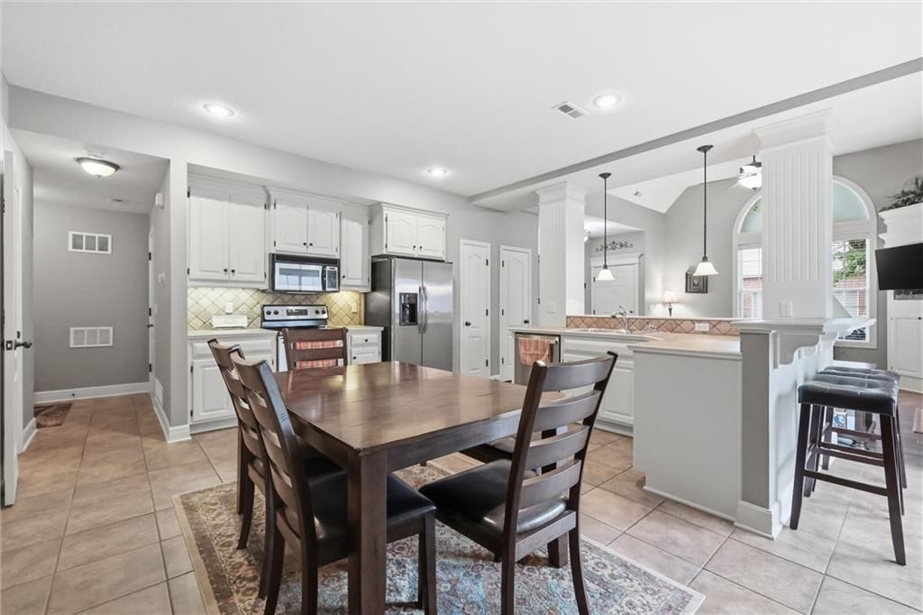 15624 W 61st Street — photo 7