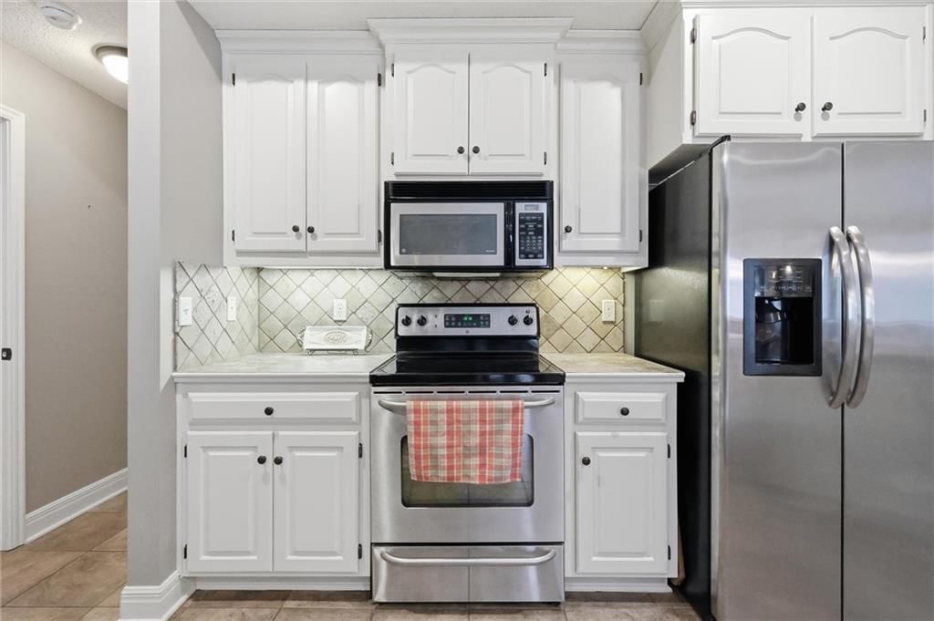 15624 W 61st Street — photo 9