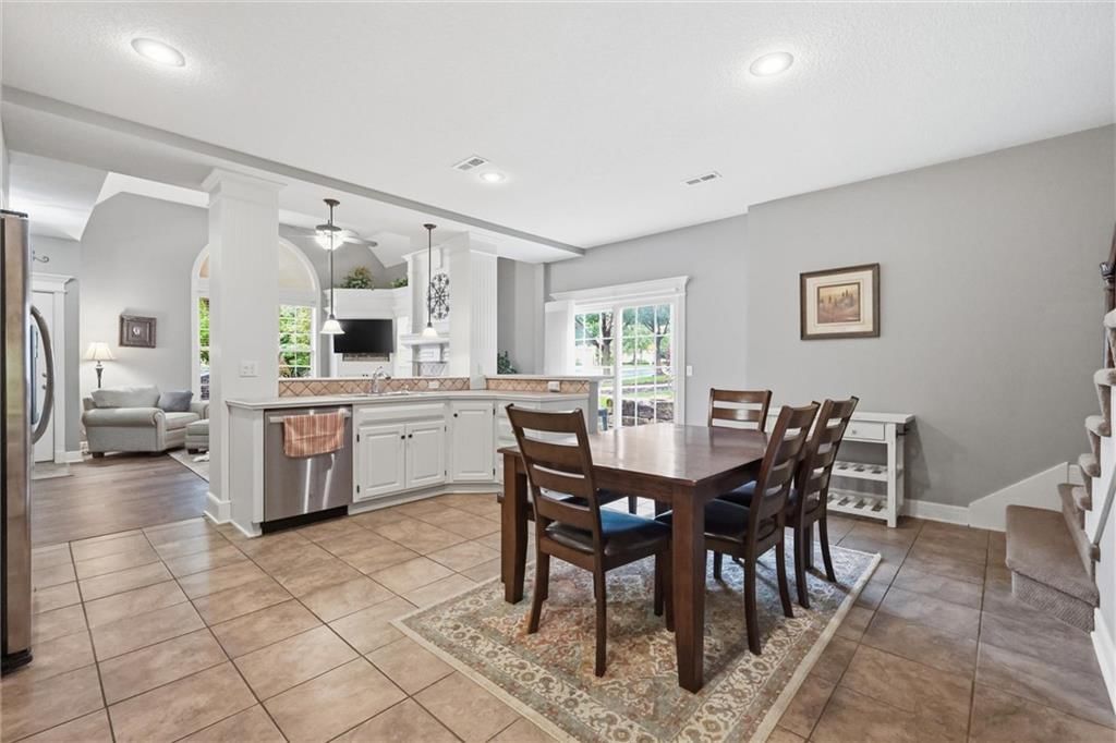 15624 W 61st Street — photo 10