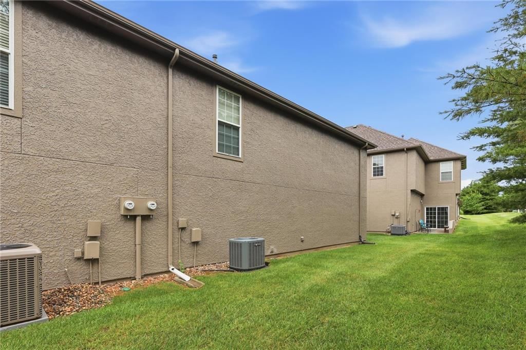 15624 W 61st Street — photo 28