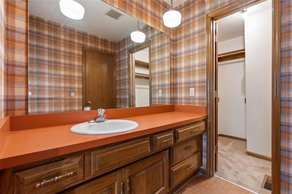 10263 Garnett Street — photo 27