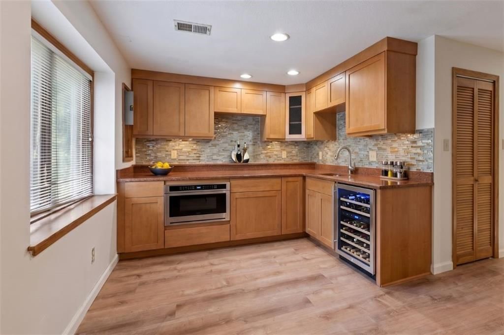 10263 Garnett Street — photo 42