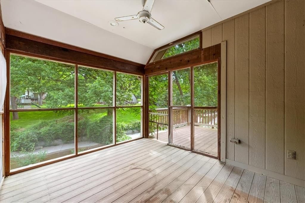 10263 Garnett Street — photo 46