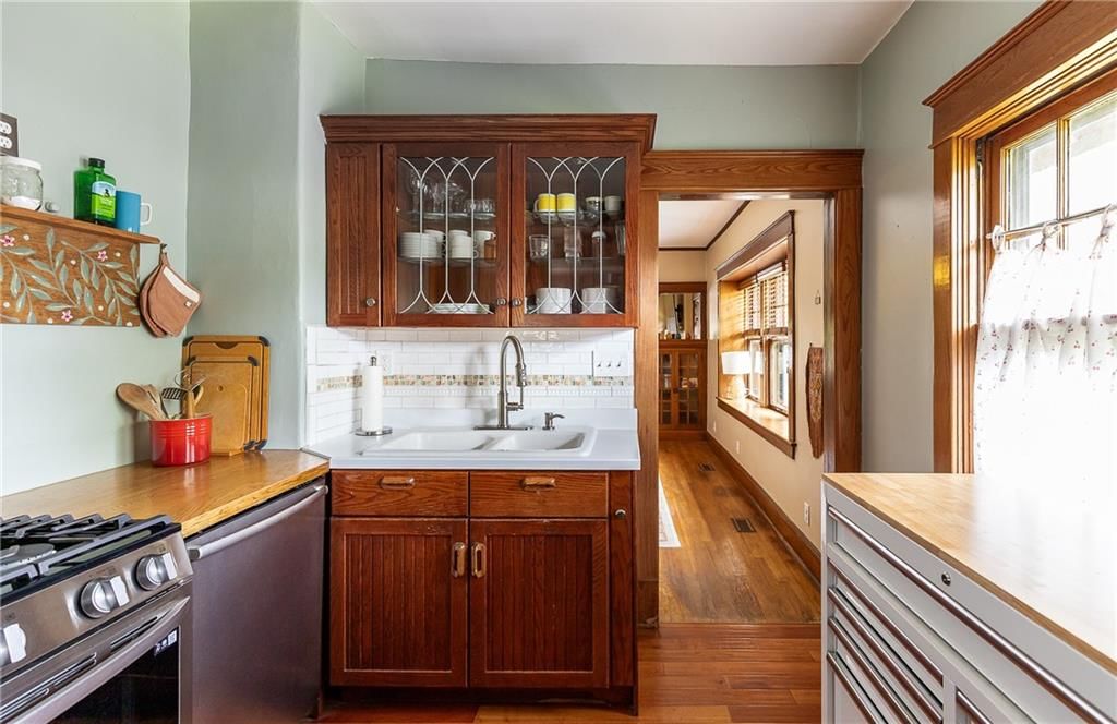 4210 Terrace Street — photo 17
