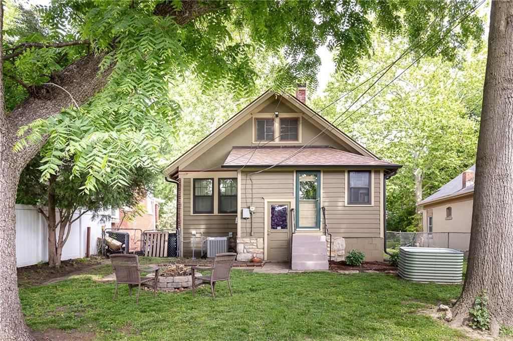 4210 Terrace Street — photo 28
