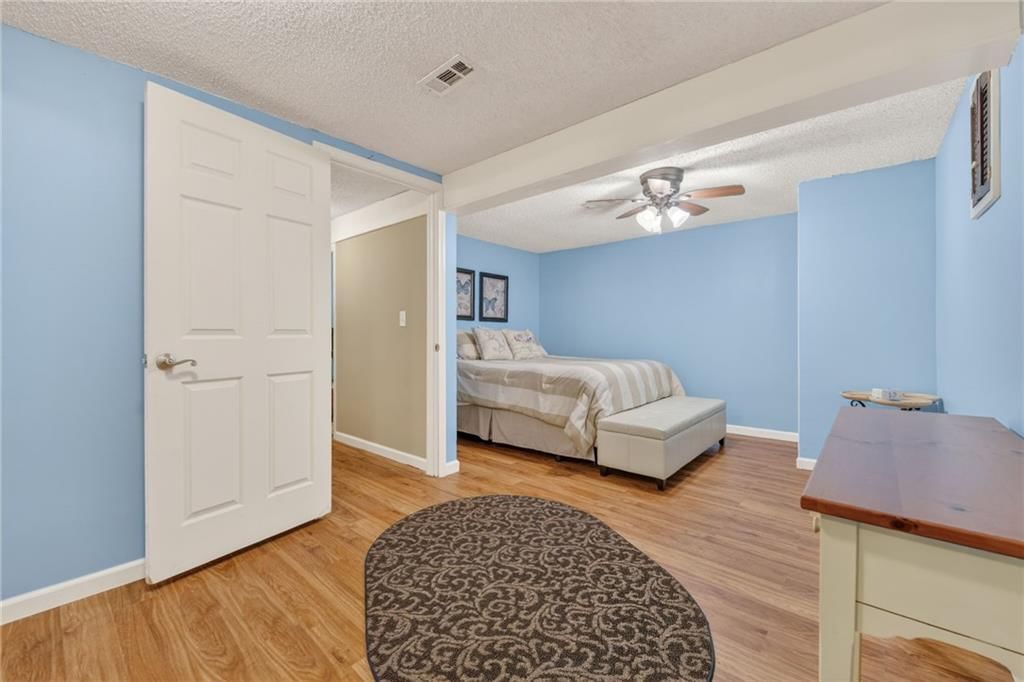 8402 68th Street — photo 24