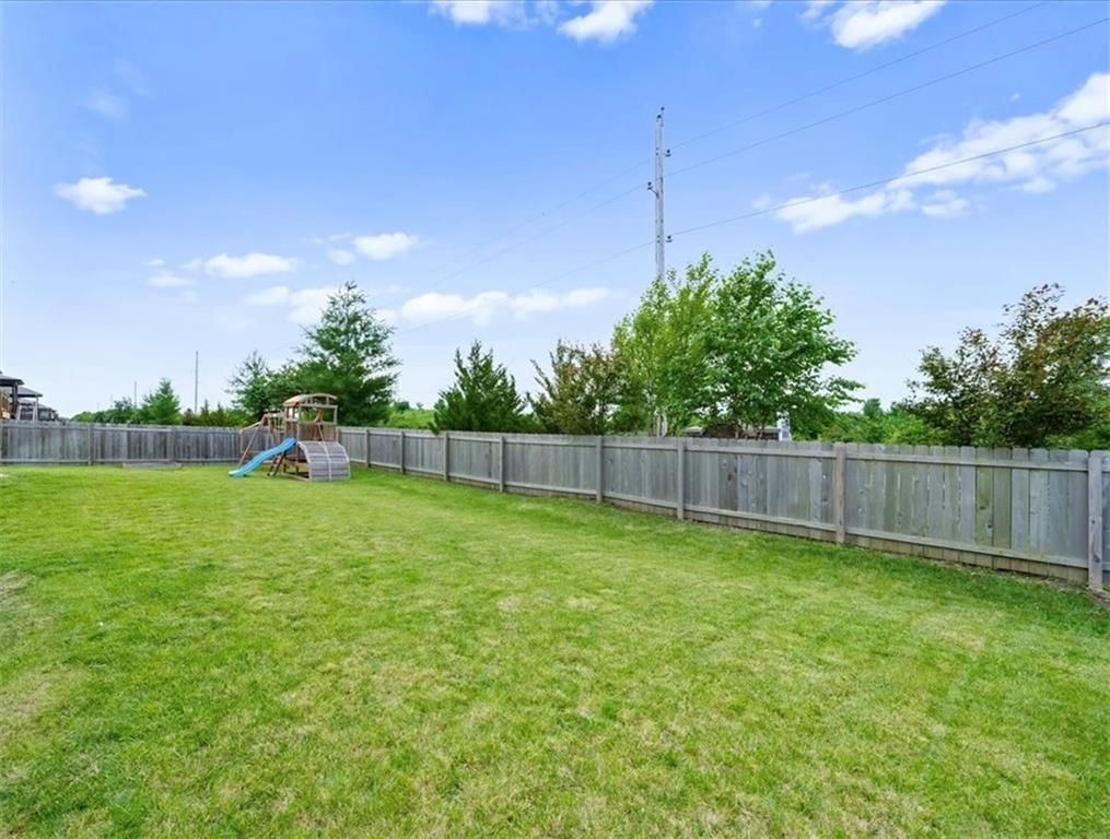 1825 SW Merryman Drive — photo 31