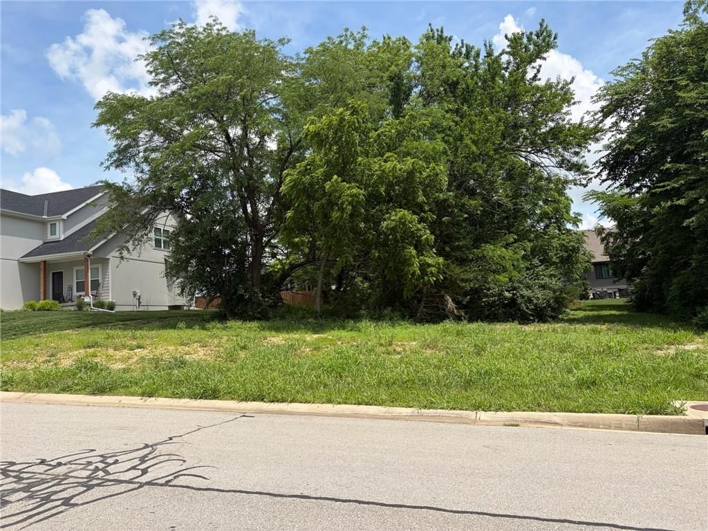 1124 S 13 Street — photo 2