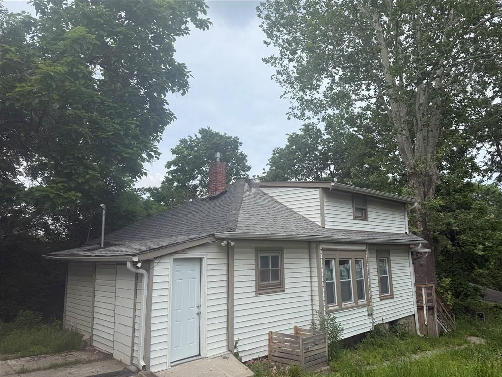 420 Farley Terrace — photo 2