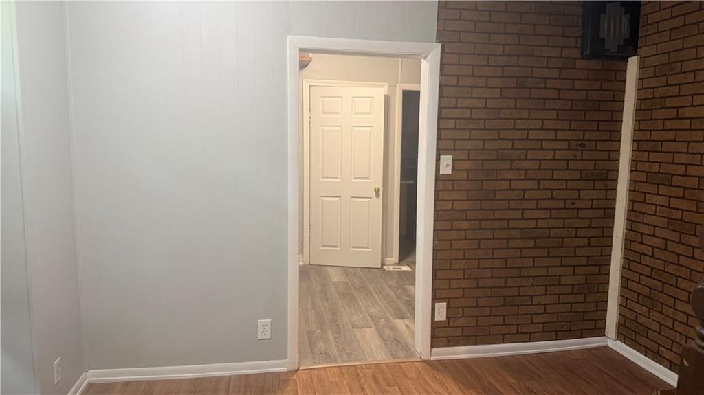 420 Farley Terrace — photo 16