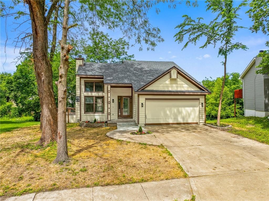 708 Autumn Drive — photo 1