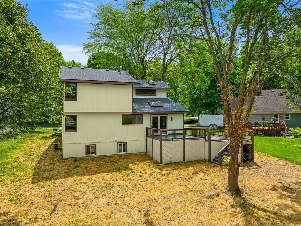 708 Autumn Drive — photo 39