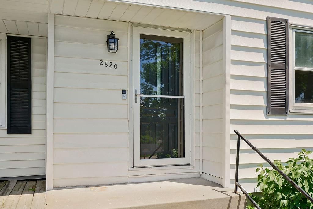 2620 NE 56th Terrace — photo 4