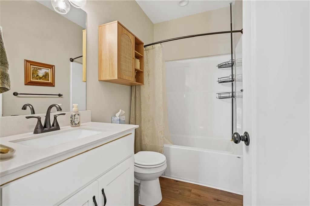 2216 Ashford Street — photo 16