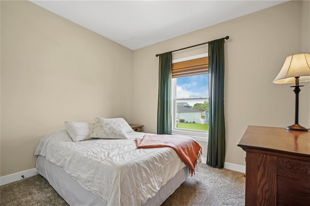 2216 Ashford Street — photo 21