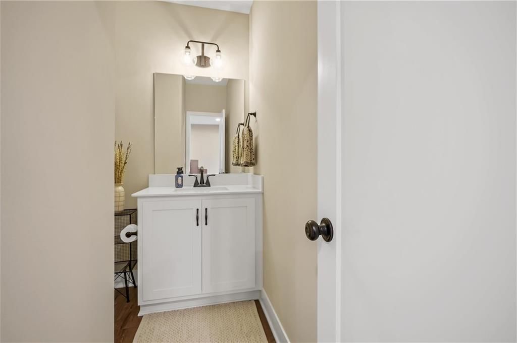 2216 Ashford Street — photo 29