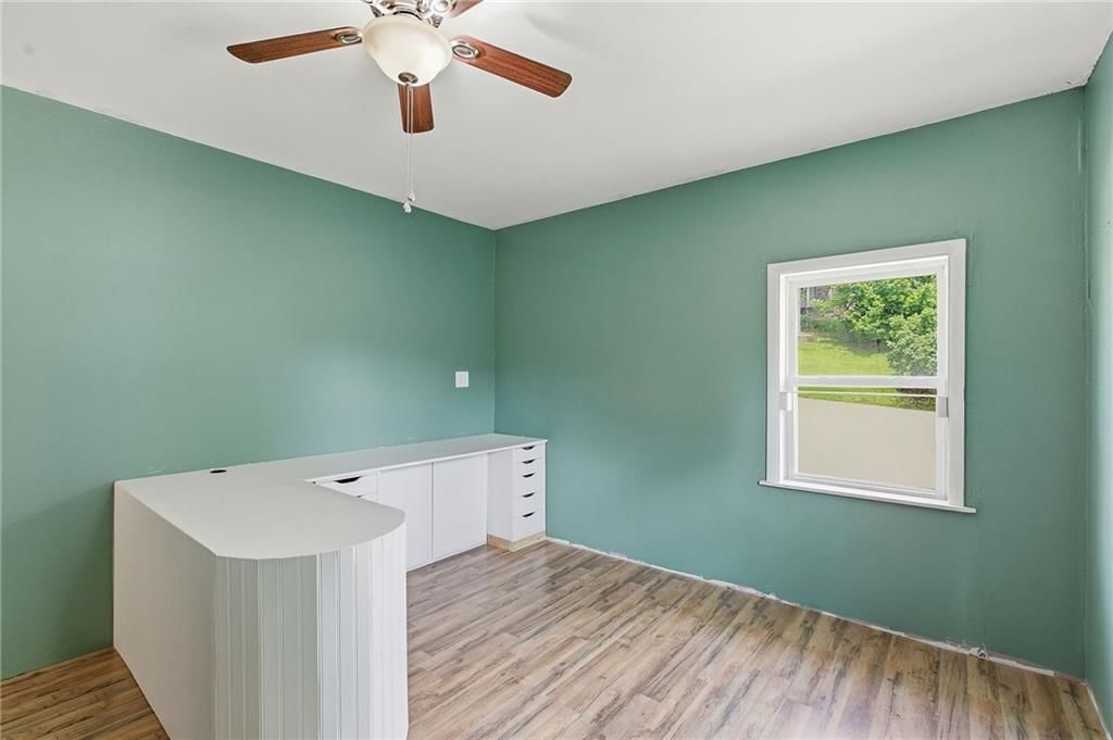 112 Collette Street — photo 11