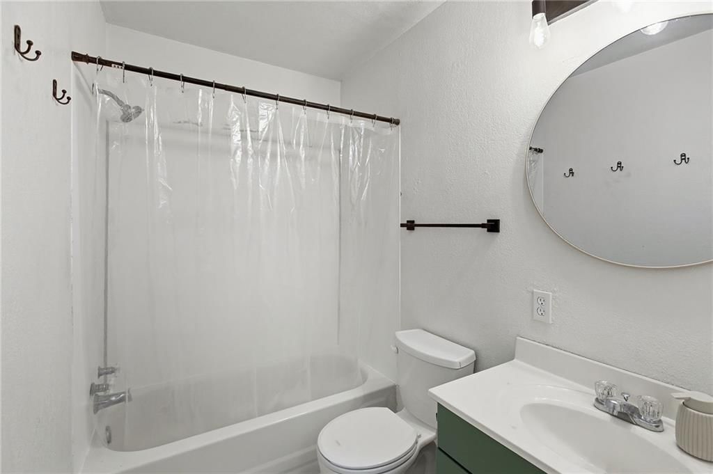 112 Collette Street — photo 20