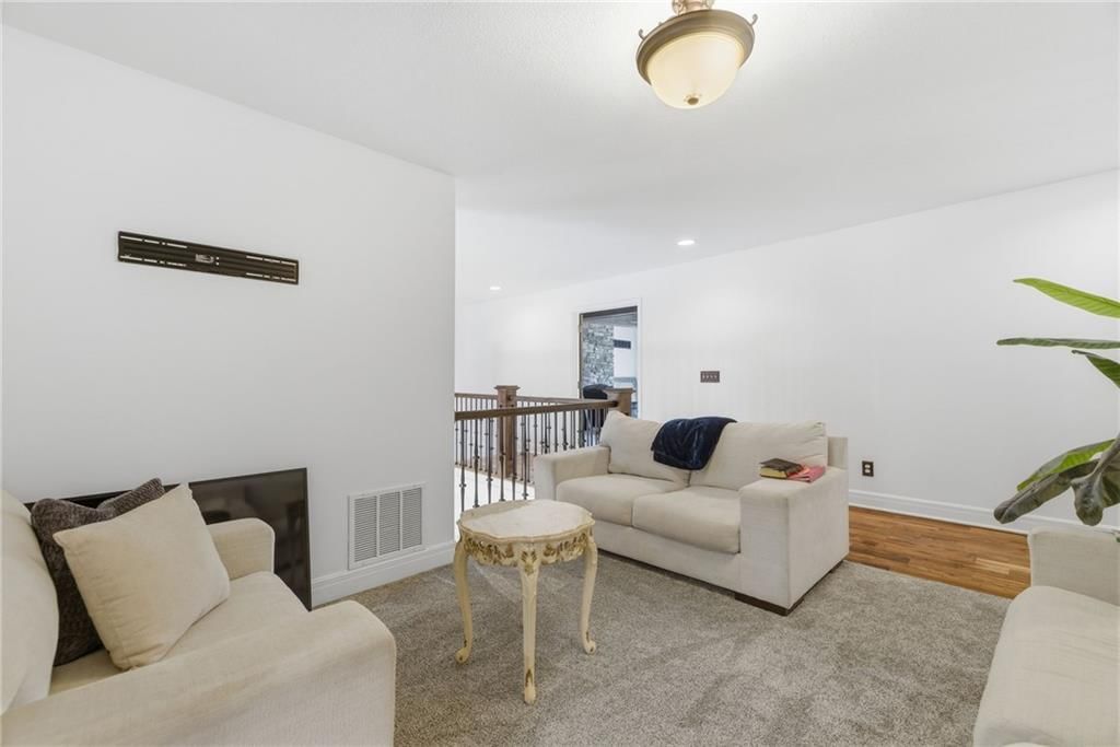 341 NW Thoreau Circle — photo 48