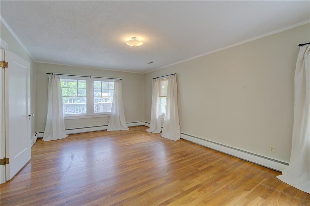 1033 W 71 Terrace — photo 23