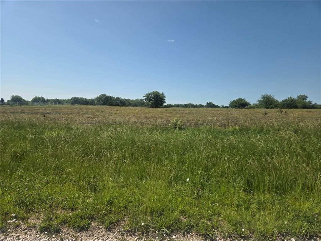 Photo 4 of 6 - 231st and Nall, Bucyrus, KS 66013
