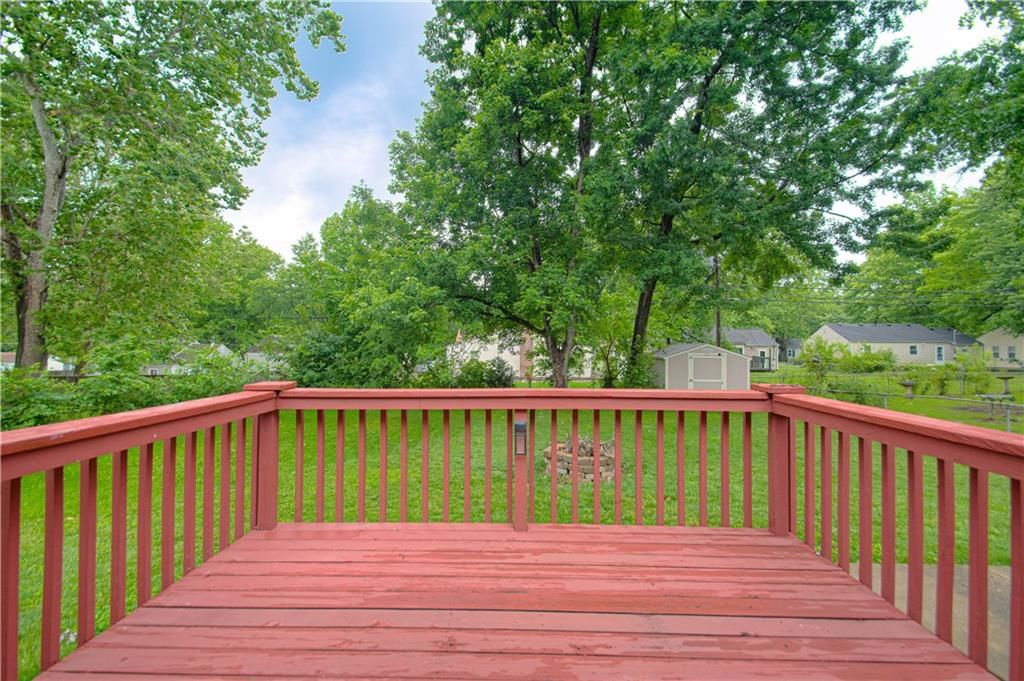 7628 Foster Street — photo 17