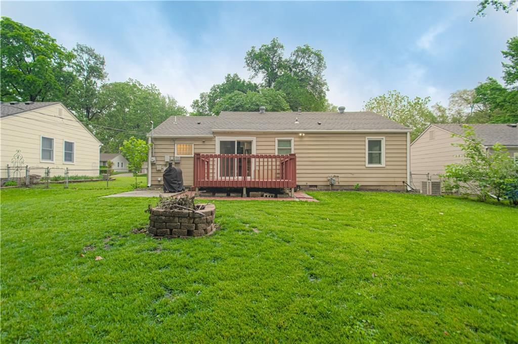 7628 Foster Street — photo 19