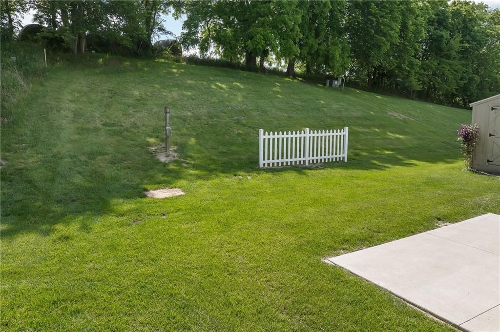 2805 Meadow Ridge Drive — photo 6