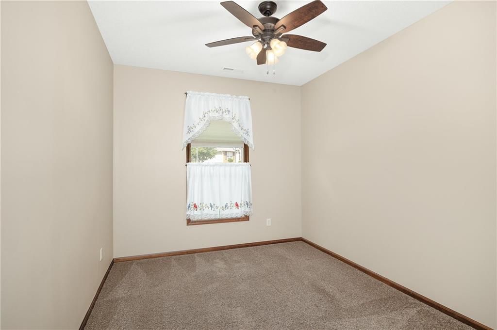 2805 Meadow Ridge Drive — photo 17