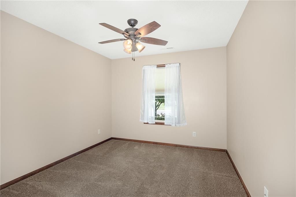2805 Meadow Ridge Drive — photo 19